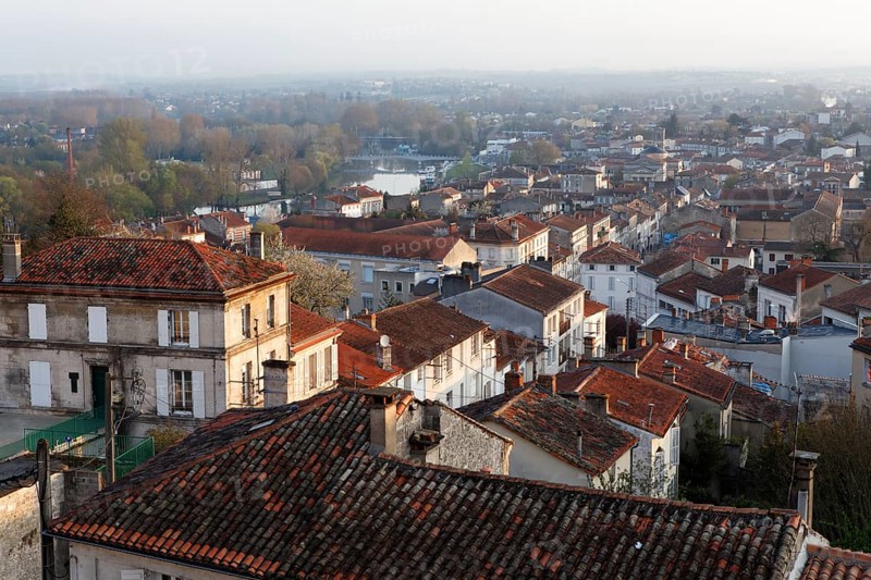 Houmeau district and the Charente River