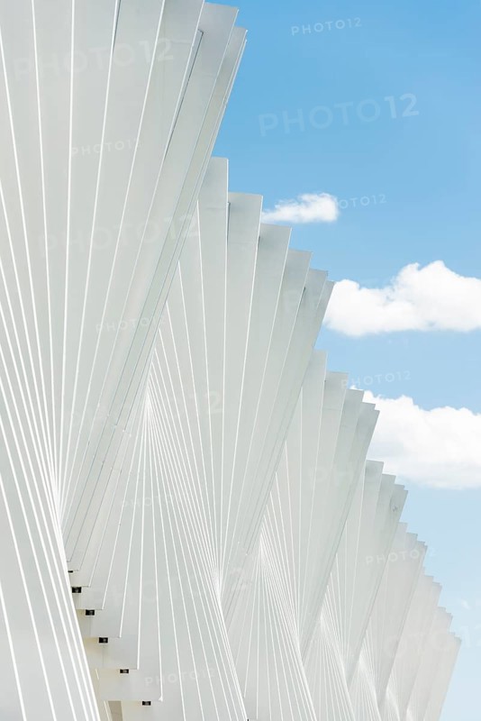 High-speed railway station Mediopadana