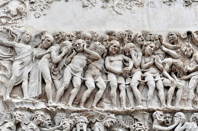 Detail view of a bas-relief at the top of the fourth pillar