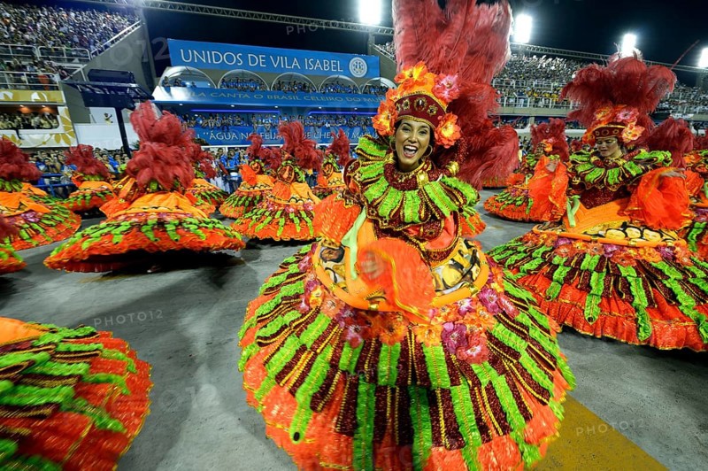Female dancers