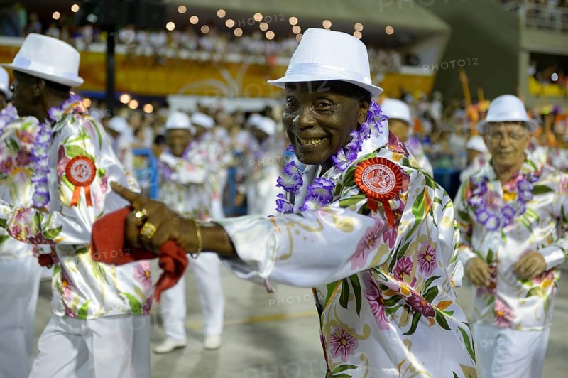 Samba dancers
