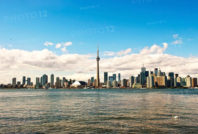 Skyline of Toronto seen from Centre Island