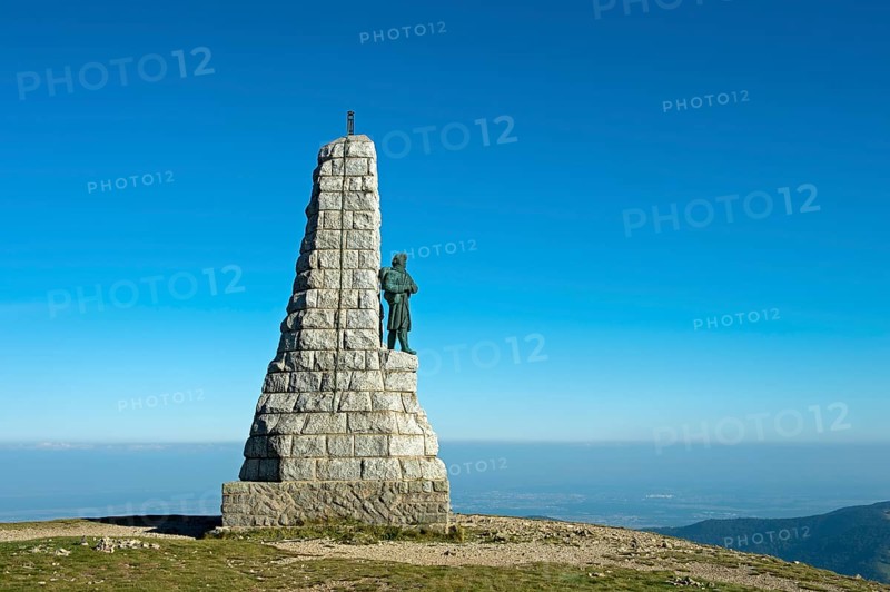 Memorial dedicated to the Diables Bleus