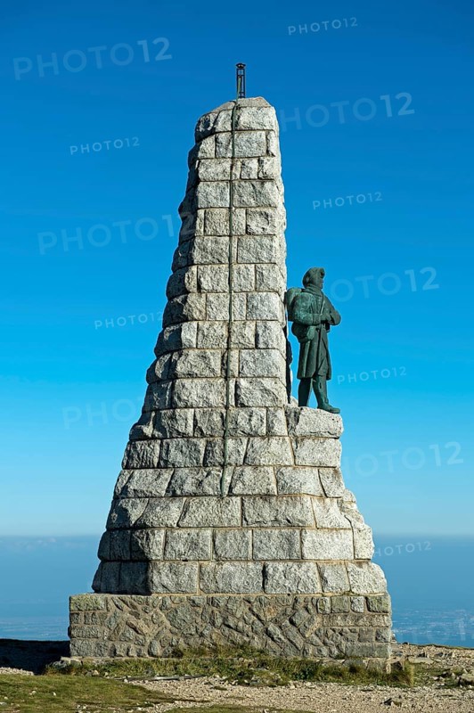 Memorial dedicated to the Diables Bleus
