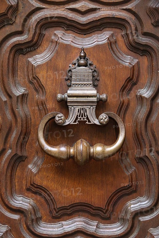 Doorknocker