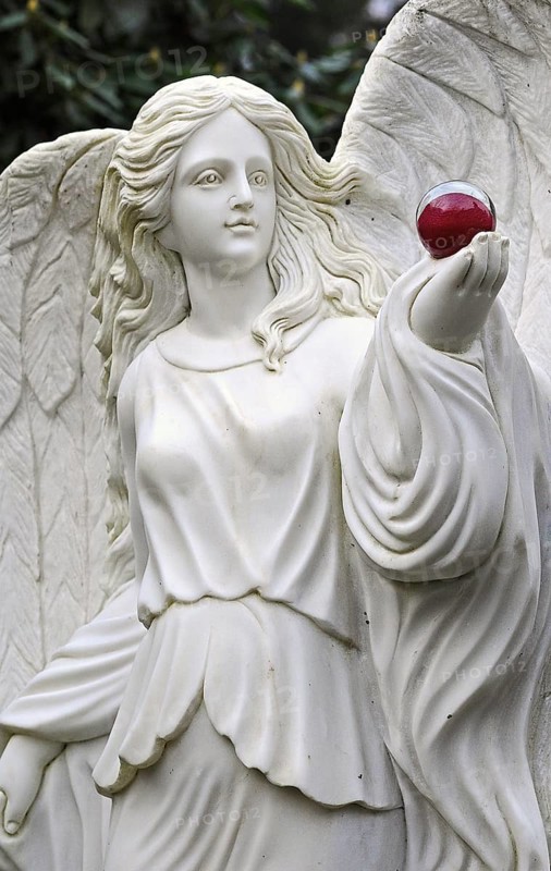 Angel sculpture
