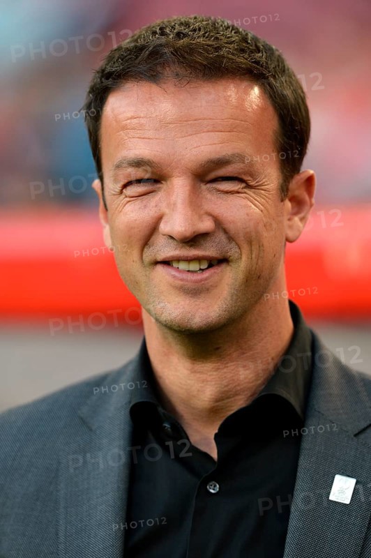 Sporting director Fredi Bobic