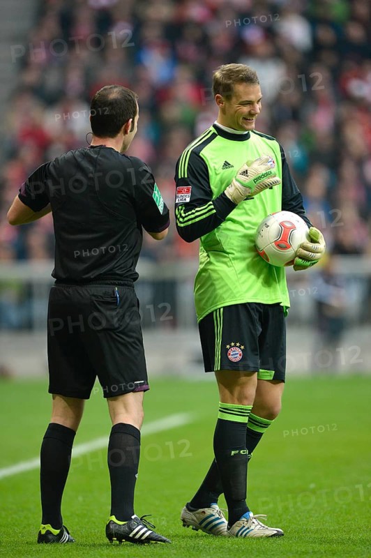Goalkeeper Manuel Neuer