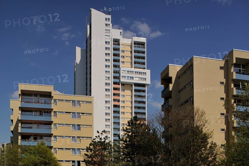 31-story apartment building designed by Walter Gropius