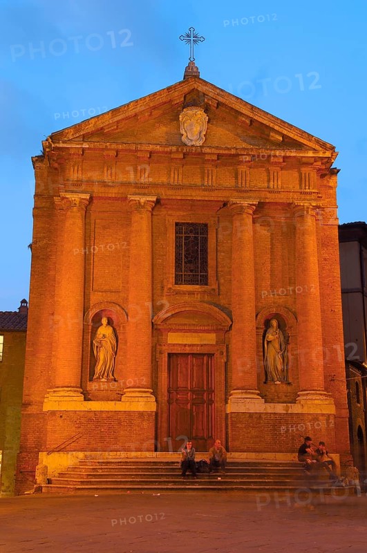 Piazza Tolomei square