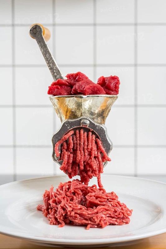 Meat-grinder