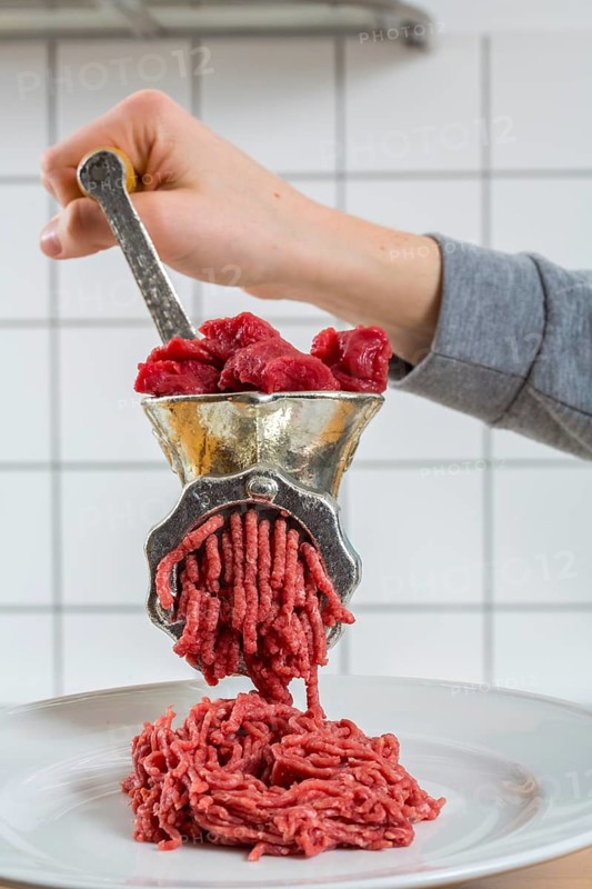 Meat-grinder