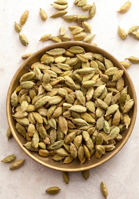 Cardamom pods