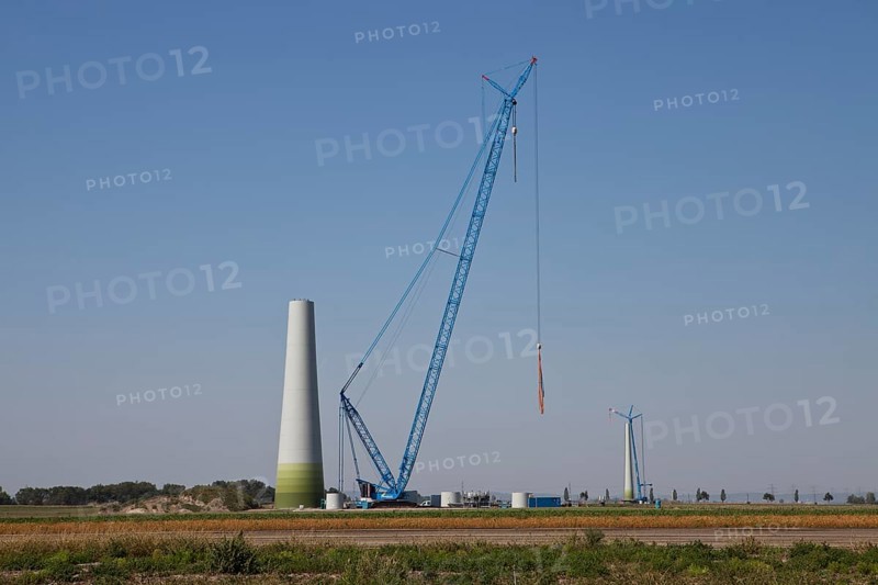 Construction of an Enercon E82 wind turbine