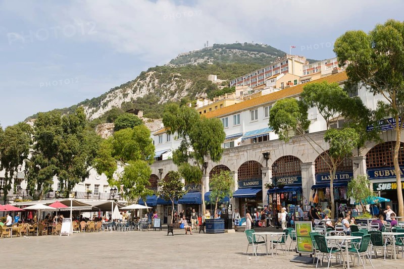Casemates Square