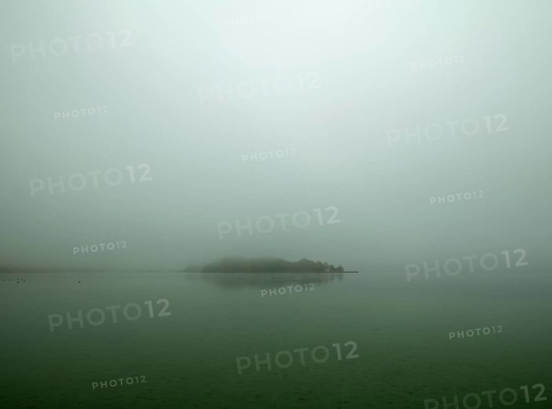 Mausinsel island in Lake Woerthsee