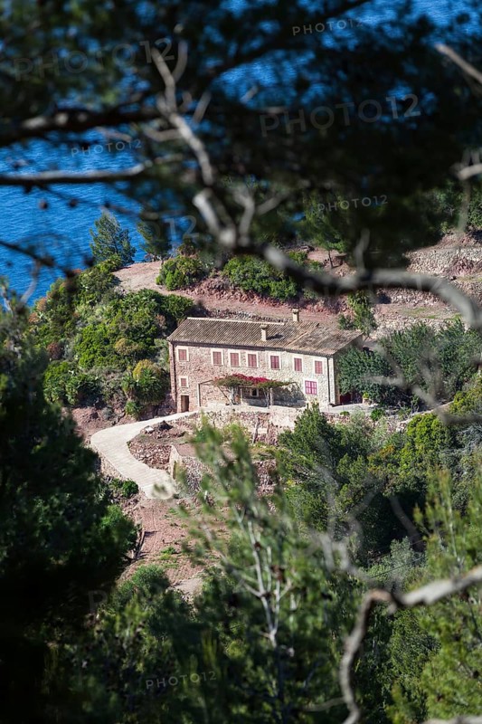 Remote finca near Banyalbufar