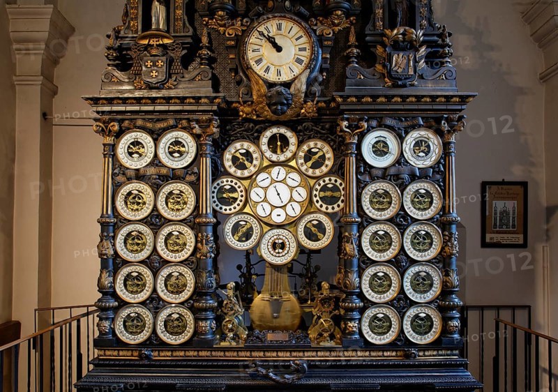 Astronomical clock