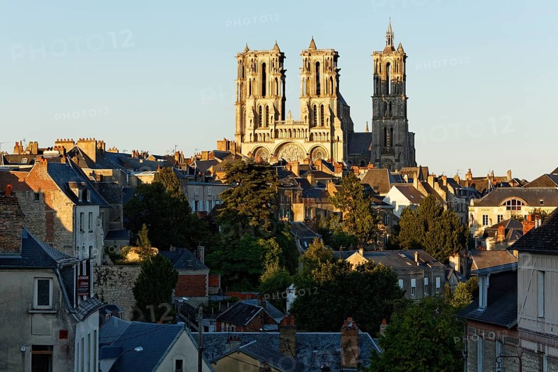 Laon Cathedral in the evening light