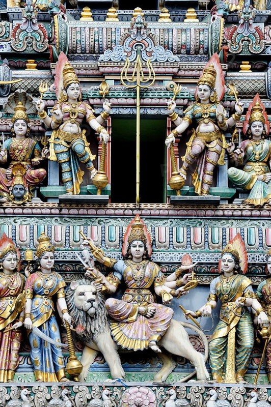 Figures at the entrance of a Hindu temple