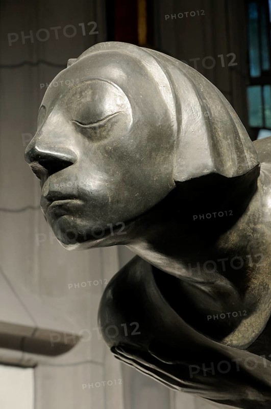 Angel sculpture by Ernst Barlach with features of the artist Kaethe Kollwitz