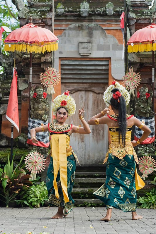 Dancers performing a Barong dance