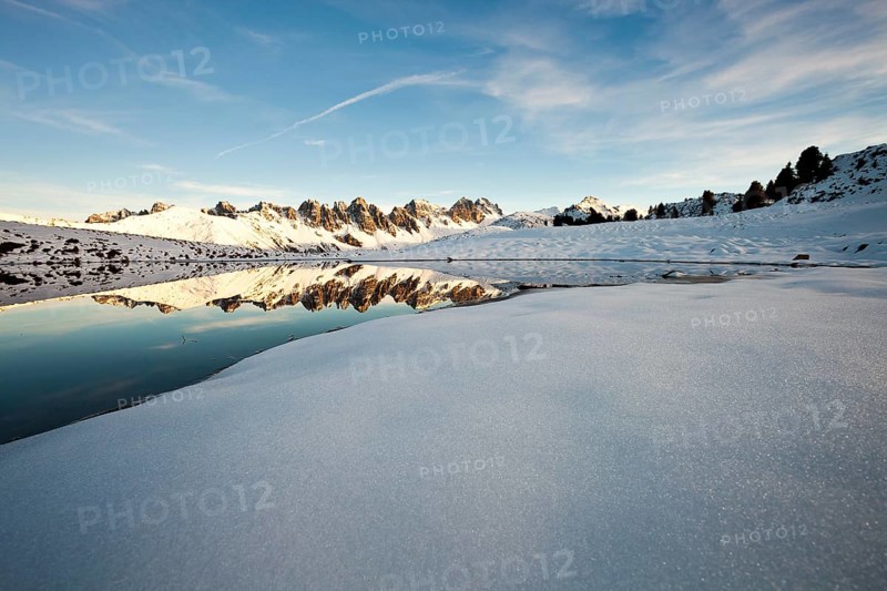 Kalkkoegel Range reflected in the water
