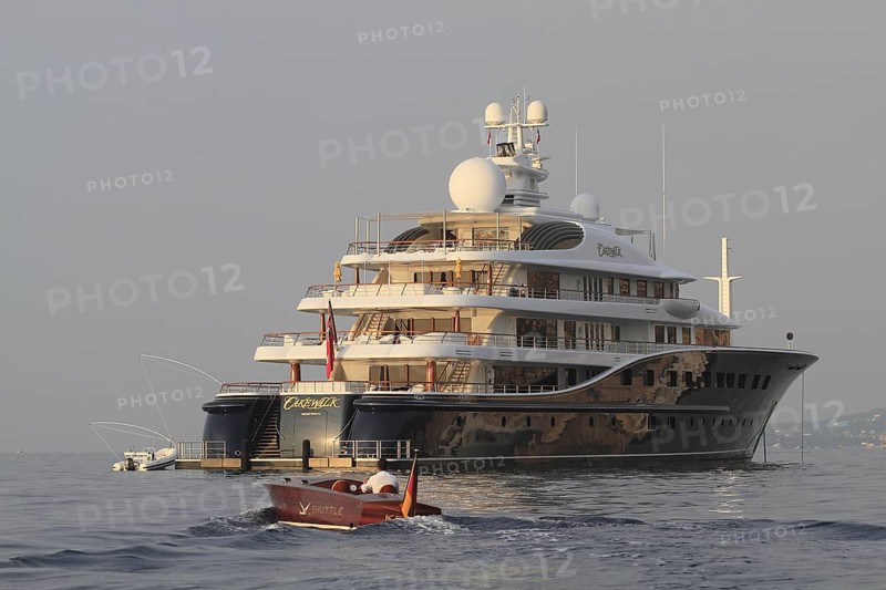 Motor yacht Cakewalk