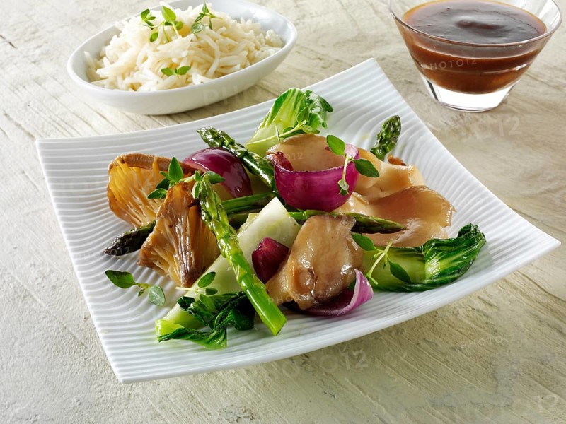 Oriental vegetarian stir fry of vegetables