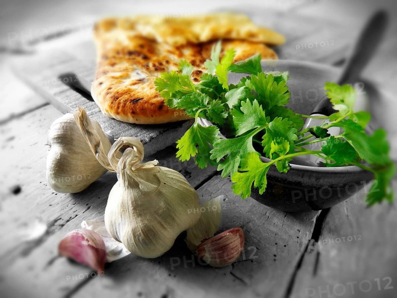 Coriander and garlic