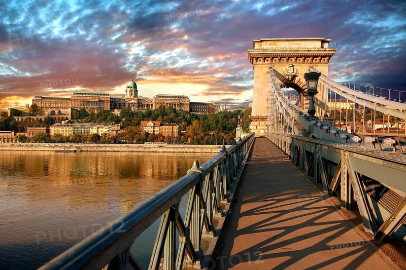 Széchenyi Lánchíd Chain Bridge