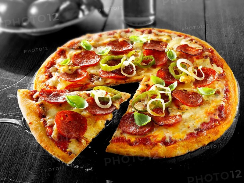 Italian pepperoni pizza