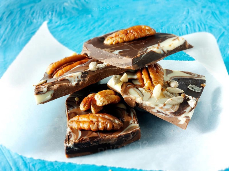 Chocolate swirl biscuits with nuts