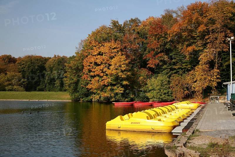 Boat hire