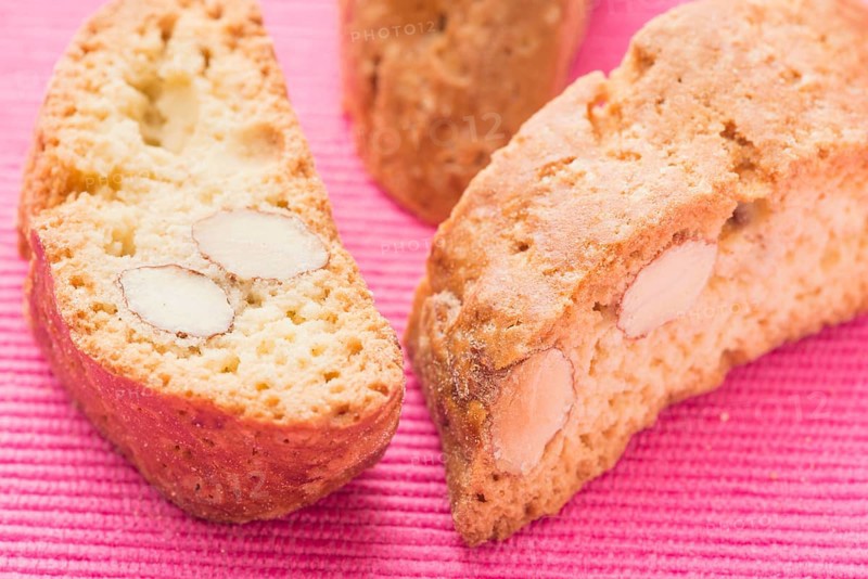 Italian cantuccini