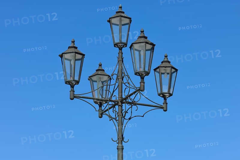 Street light