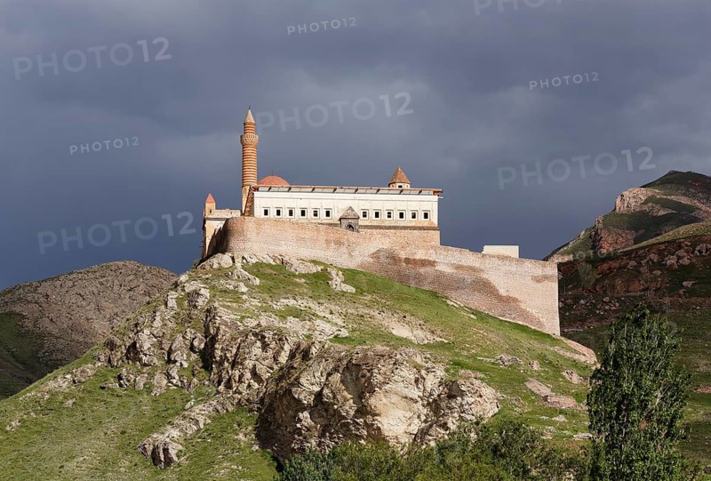 Ishak Pasha Palace