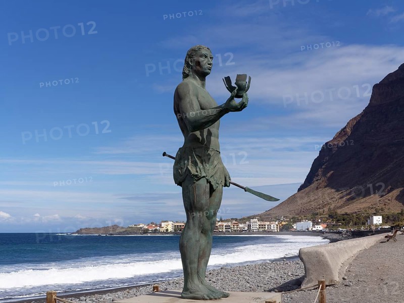 Bronze statue