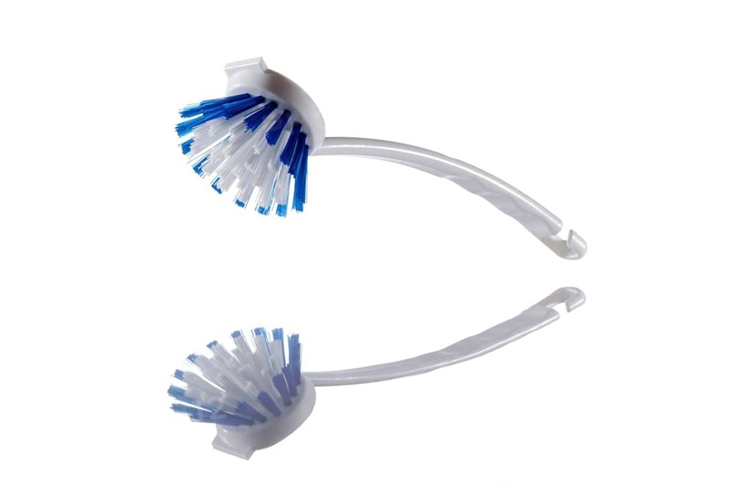 Cleaning brush
