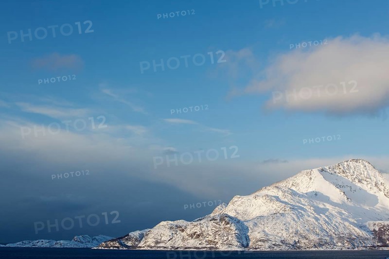 Grotfjord in winter