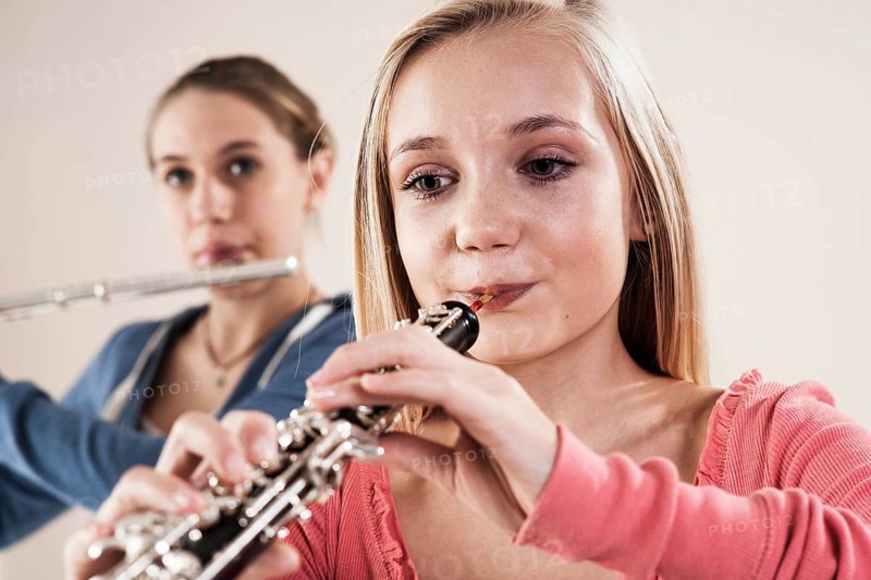 Teenagers making music together