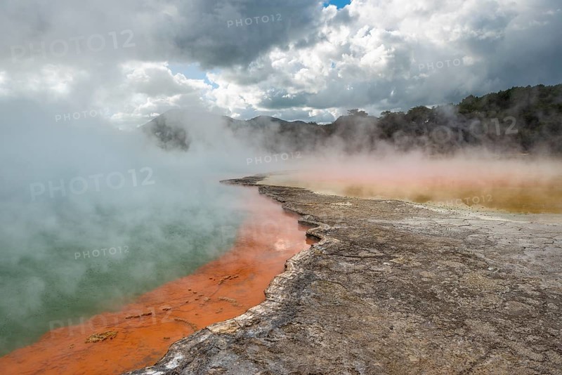 Champagne Pool