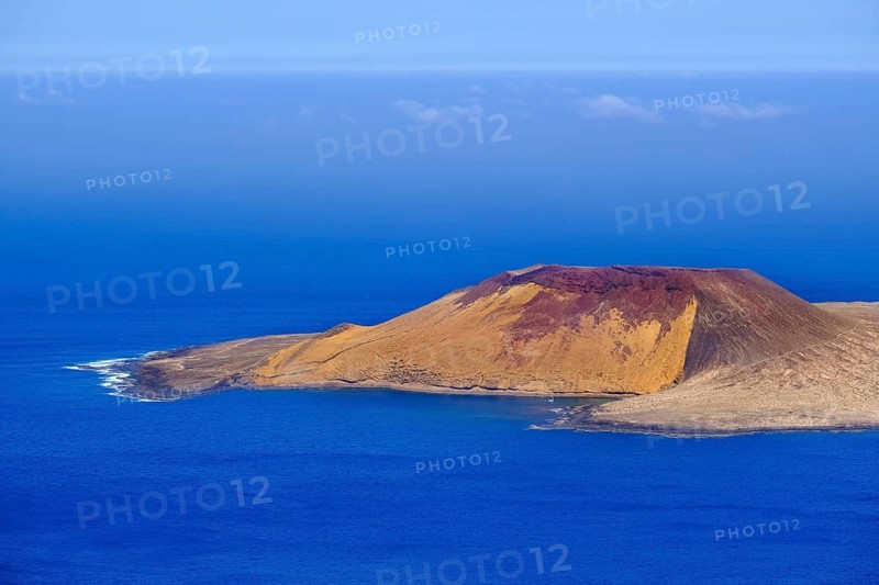 Montana Amarilla on La Graciosa Island