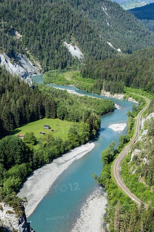Anterior Rhine meanders through Rhine gorge