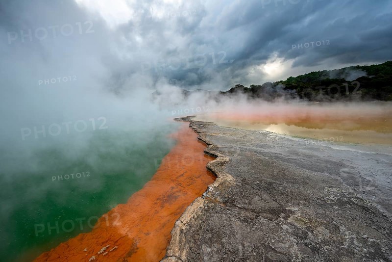 Champagne Pool
