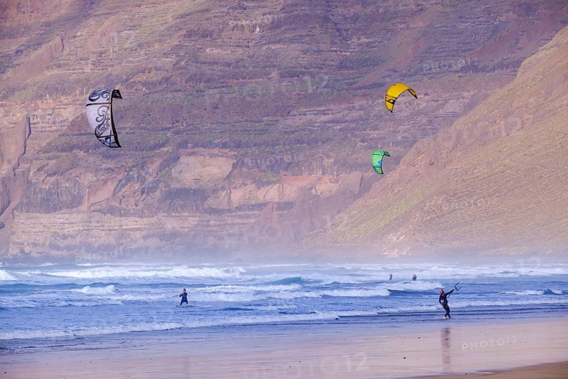 Kitesurfers
