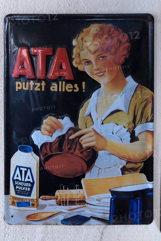 Nostalgic advertising sign made of sheet metal
