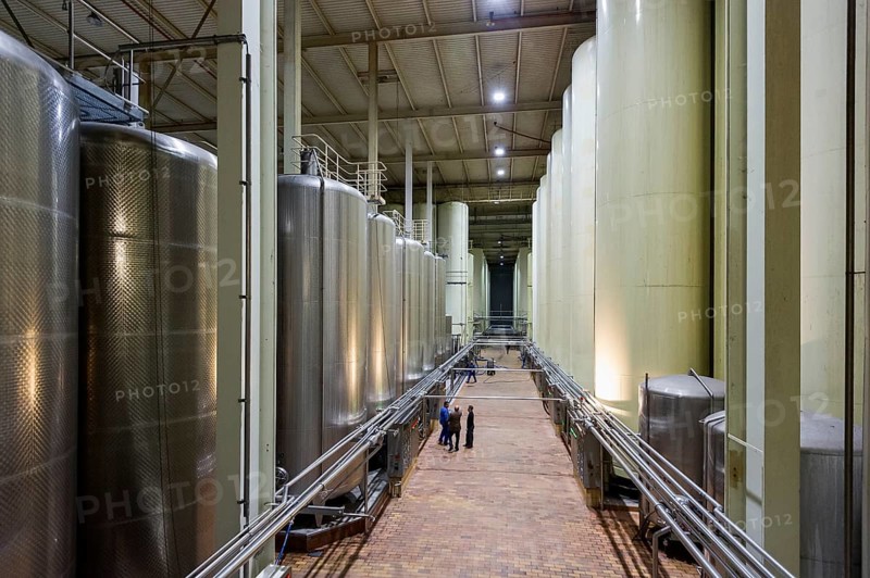 Wine tanks