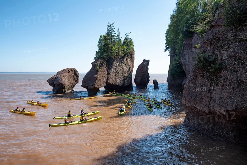 Kayaking around the Hopewell Rocks also Flowerpot Rocks