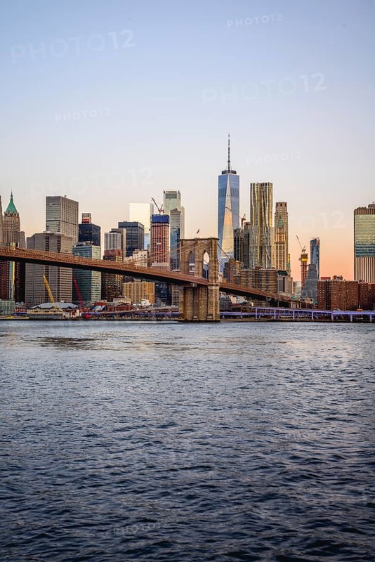Brooklyn Bridge at sunrise